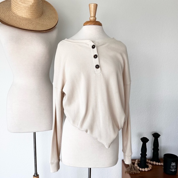 Tops - CREAM WAFFLE KNIT LONG SLEEVE TOP